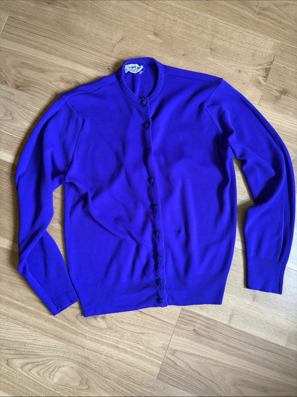 VINTAGE 100% cashmere purple cardigan